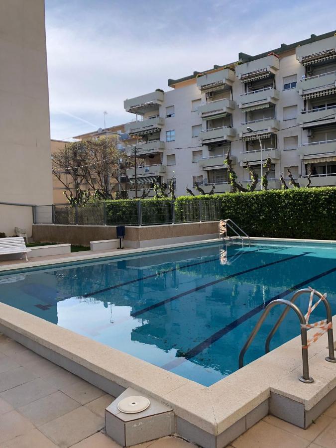 Apartamento Paris 萨洛 外观 照片